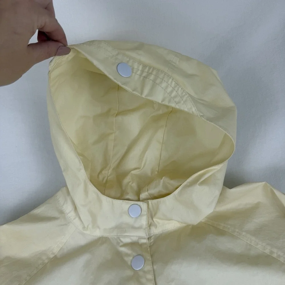 Columbia Women's Pale Yellow Trench Rain Jacket Size Large‎